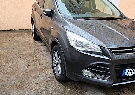 Ford Kuga 2,0 TDCi 4x4 110kW Titanium PowerShift ...