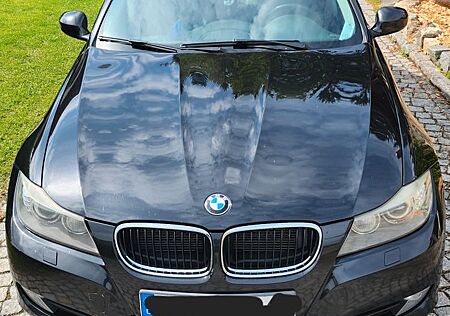 BMW 320d xDrive Touring -