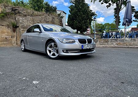 BMW 325i xDrive Coupé
