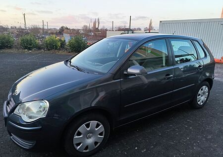VW Polo Volkswagen 1.2 - TÜV bis Juli 27