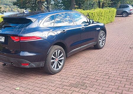 Jaguar F-Pace 25t AWD Portfolio Automatik Portfolio