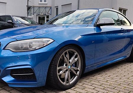 BMW M235i Coupé -