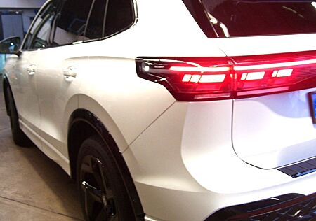 VW Tiguan Volkswagen 1.5 TSI eHybrid 200 kW R-Line