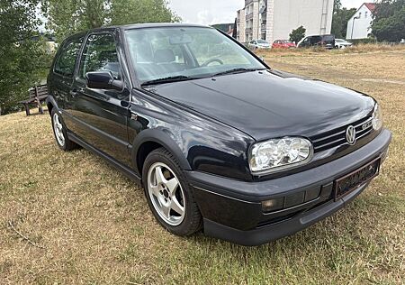 VW Golf Volkswagen GTi *Tüv 06/2027*Wertgutachten