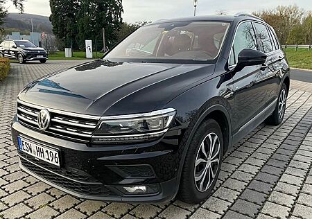 VW Tiguan Volkswagen 2.0 TDI SCR Comfortline *LED*Navi*PDC*