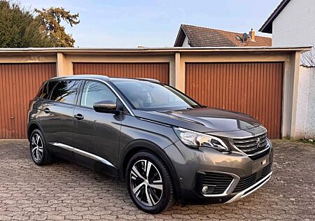 Peugeot 5008 Allure |Vollleder|7 Sitzer*|Panorama|Ahk|