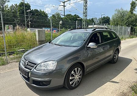 VW Golf Volkswagen V Variant Comfortline