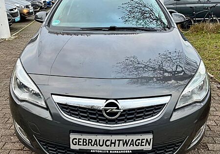 Opel Astra Sports Tourer 1.4 ecoFLEX Edition,TÜV Neu