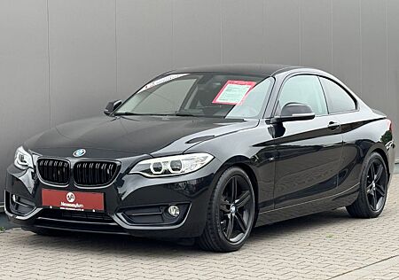 BMW 220i Coupe Sport Navi LED Keyless nur 46000km!!!