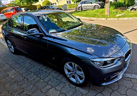 BMW 330e iPerformance Sport Line Sport Line