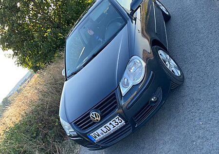 VW Polo Volkswagen 1.6 Automatik United United