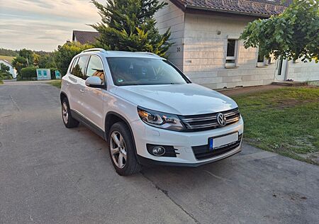 VW Tiguan Volkswagen 2.0 TDI Sport & Style 4Motion,