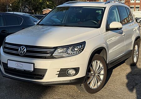 VW Tiguan Volkswagen 2.0 TDI Sport & Style 4Motion