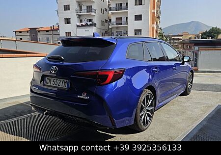 Toyota Corolla GR Sport 1.8 H Hybrid sports