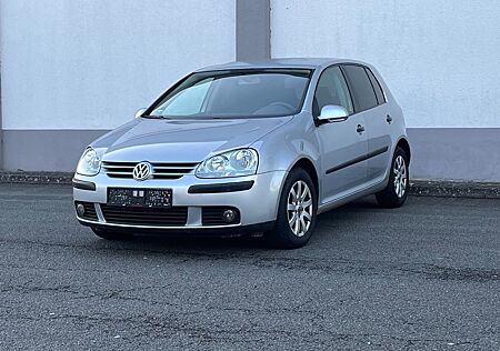VW Golf Volkswagen V Lim. Trendline