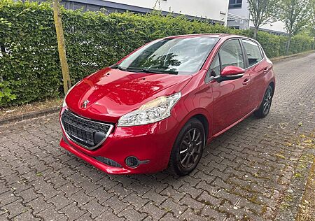 Peugeot 208 Active ( 1. HAND/ PDC/ ALU )