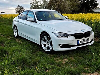 BMW 316i - F30