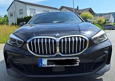 BMW 118i Edition M Sport Shadow Edition M Sport ...