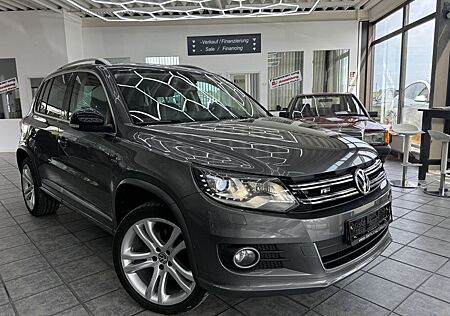 VW Tiguan Volkswagen 2.0 TDI R-Line , 1Hd, Pano, Leder Vienna