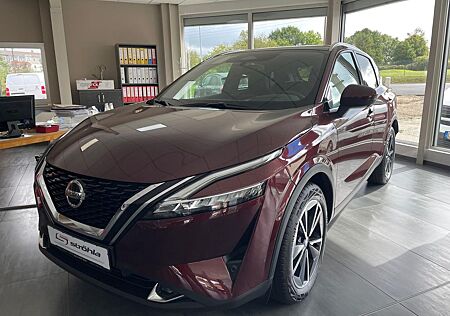 Nissan Qashqai Tekna 4x2 1.3 mild hybrid 6 MT