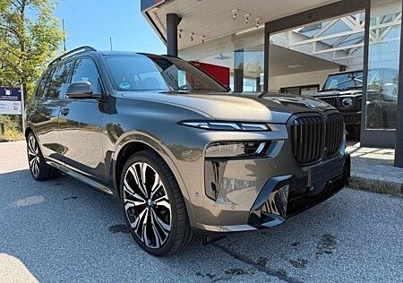 BMW X7 gebraucht kaufen BMW X7 xDrive40d/23'/AHK/Soft-Close/Massage/Autobahn