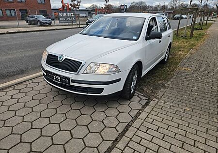 Skoda Octavia 1.6i KW 75 Klima TÜV NEU