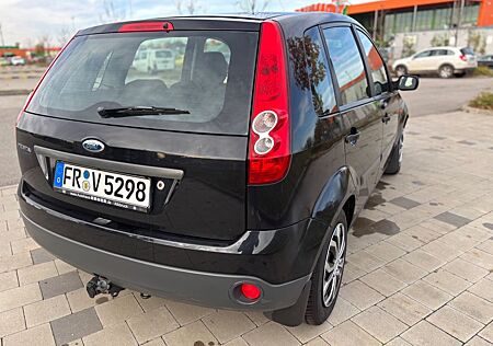 Ford Fiesta TÜV#KLIMA#ANHÄNGER #8Fach Bereifung