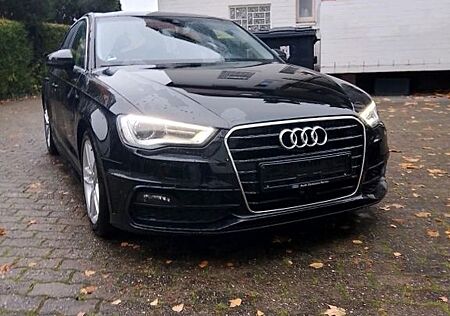 Audi A3 2.0 TDI S tronic -