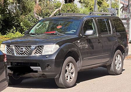 Nissan Pathfinder 2.5 dCi Comfort Comfort
