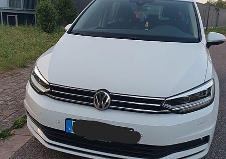 VW Tiguan Volkswagen 2.0 TDI Highline