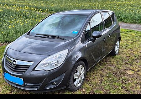 Opel Meriva 1.4 Design Edition 74kW Design Edition