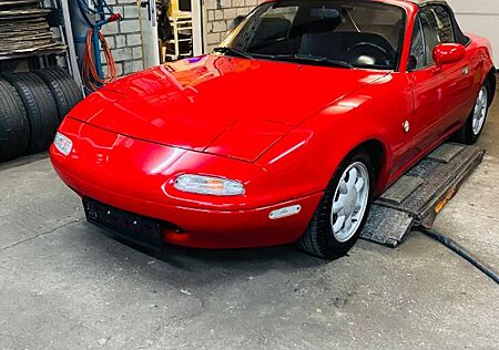 Mazda MX-5 ein Klassiker im sehr guten Zustand