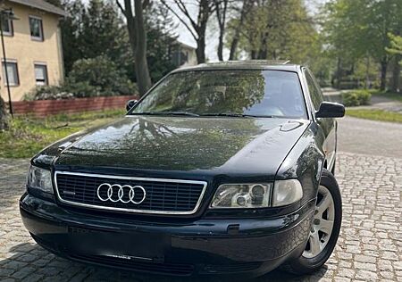 Audi A8 4.2 Quattro Tiptronic, Solar, Standheizung,