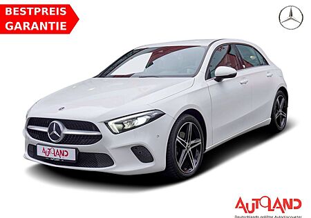 Mercedes-Benz A 180 A180 Kamera Leder Navi LED Digitales Cockpit
