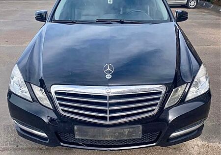 Mercedes-Benz E 200 CDI BlueEFFICIENCY AVANTGARDE AVANTGARDE