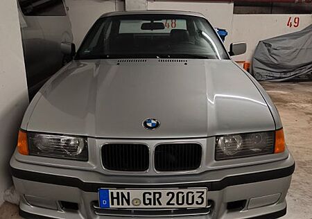 BMW 328i Coupe