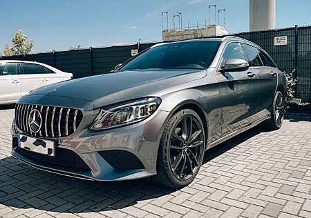 Mercedes-Benz C 220 d T Autom. Burmester 9G-TRONIC AMG Line