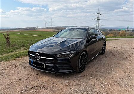Mercedes-Benz CLA 200 Shooting Brake Edition / MULTIBEAM LED