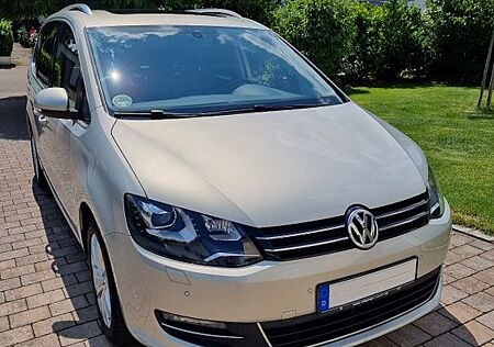 VW Sharan Volkswagen Highline BMT 2.0 TDI DSG 125kW