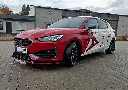 Cupra Leon 1.4 e-HYBRID 180kW VZ DSG VZ