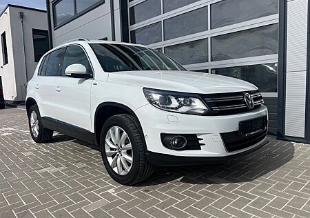 VW Tiguan Volkswagen Life BMT 4Motion DSG R*Cam AHK XENON
