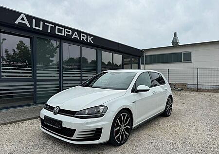 VW Golf Volkswagen VII Lim. GTD BMT*NAVI*PDC*TEMPOMAT*