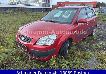 Kia Rio gebraucht kaufen Kia Rio 1.4 EX Base TÜV JUNI2027 - Klima 2VB