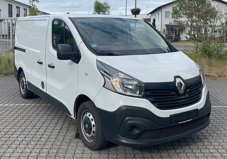 Renault Trafic L1H1 WÜRTH Regale Klima Navi PDC Garantie