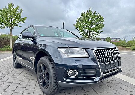 Audi Q5 2.0 TFSI quattro Panorama-Dach Sportsitze