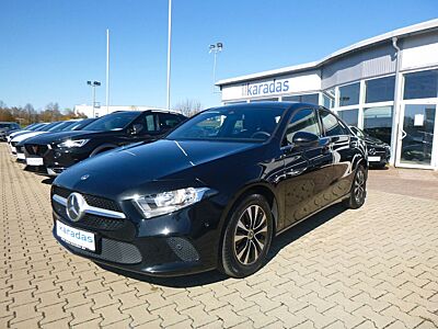 Mercedes-Benz A 200d Limo >Navi/R-kamera/PDC/SHZ<