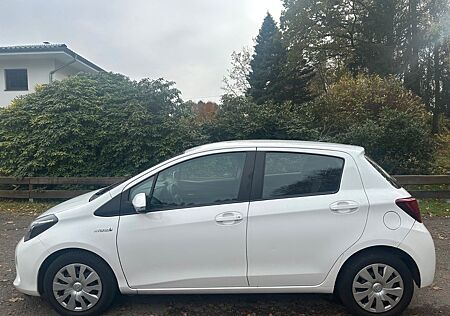 Toyota Yaris Comfort Hybrid 1.5 VVTI,Automatik