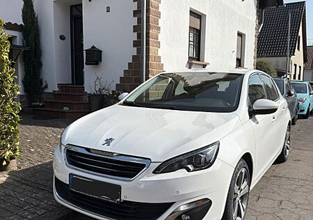 Peugeot 308 Allure PureTech 130 STOP & START Allure