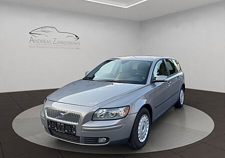 Volvo V50 Kombi 1.8 WENIG KILOMETER!