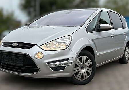 Ford S-Max 2.2TDCi Titanium AHK Navi Klima 7-Sitz SHZ